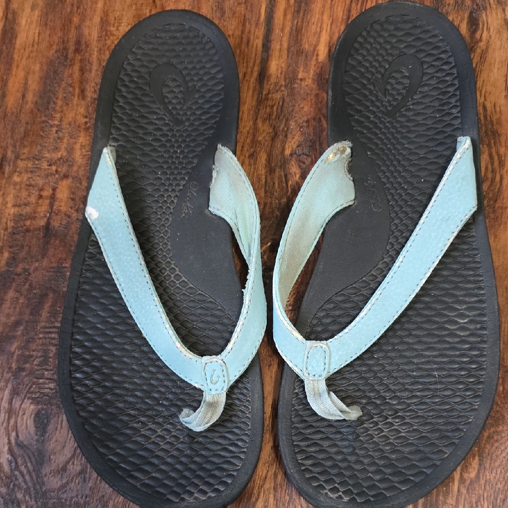 OluKai Black and Light Blue Sandals